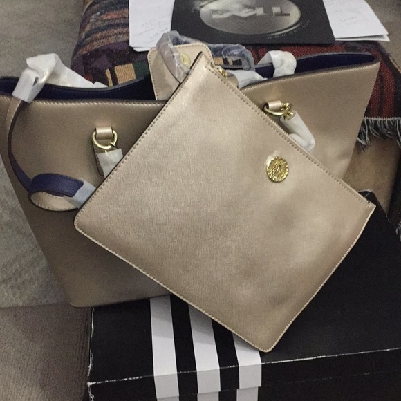 Beautiful Anne Klein bag - Picture 3 of 5